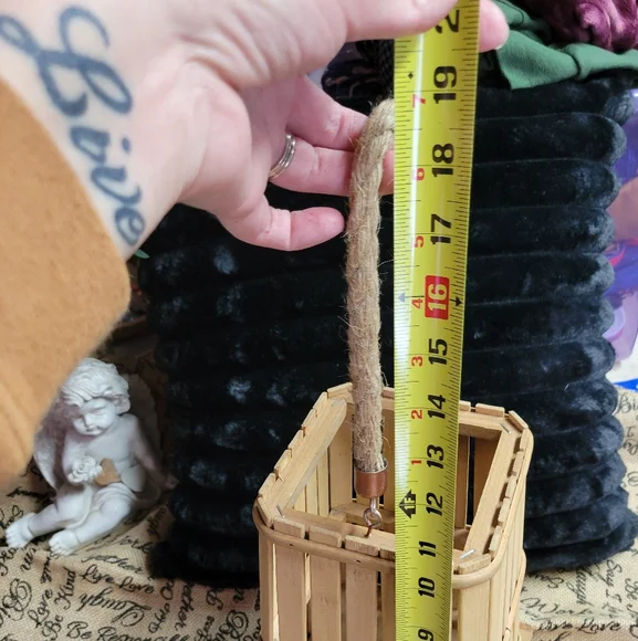 Bamboo lantern with rope handle square shape tapers-tan - Picture 6 of 11